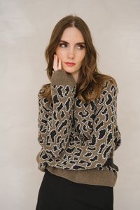 Pull à motif léopard en laine | marron "diliriaa leopaa - walnut cream"