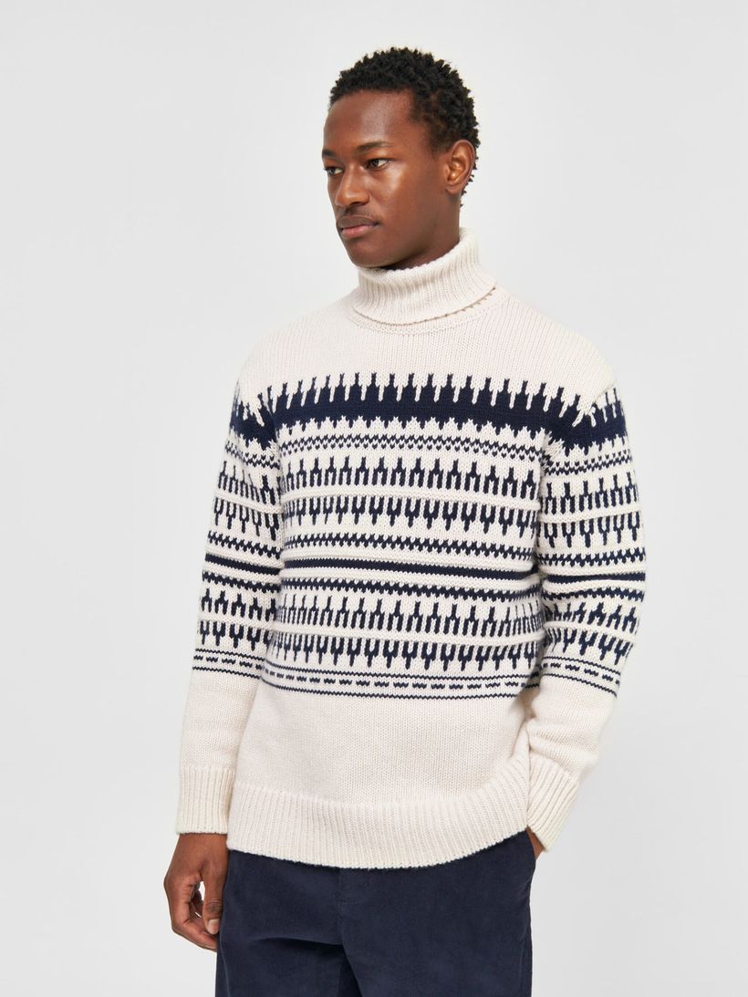 Pull col roulé en laine mérinos certifiée | blanc "knitted pattern roll neck beige stripe" - Knowledge Cotton Apparel