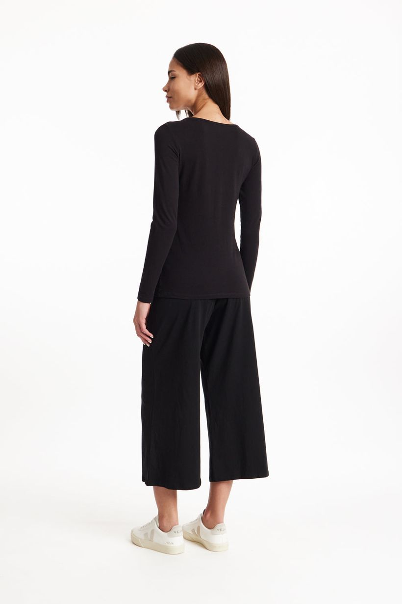 Pantalon large 3/4 noir en coton bio - chandre - People Tree