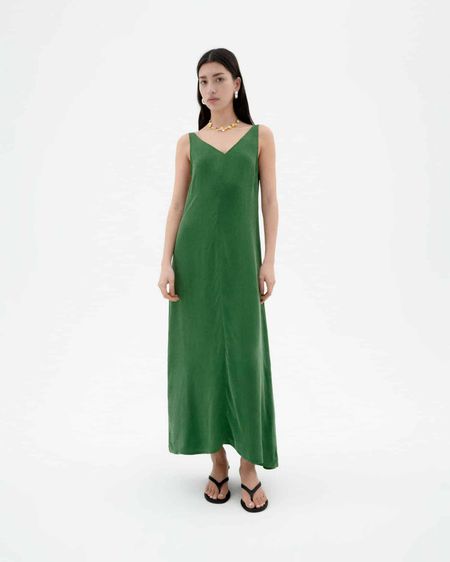 Robe longue en cupro | vert "dill sade dress - green" - Thinking Mu