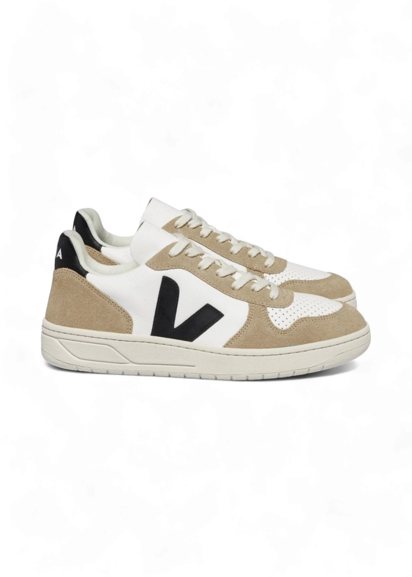 Baskets en cuir sans chrome | beige et noir "v-10 chromefree leather white black sahara" - Veja