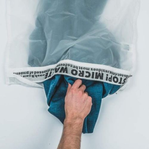 Fc1YnbRQ1L6hoo4s3RE9Yy9e