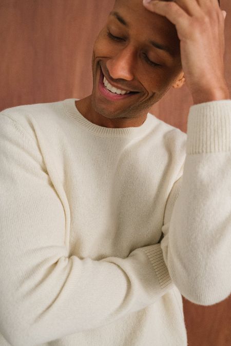 Pull en laine mérinos recyclée | écru - WeDressFair Essentiels