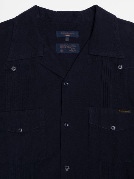 Chemise en coton bio | marine "ryan pleats cuban shirt - blueberry" - Nudie Jeans