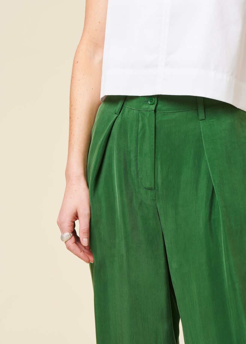 Pantalon ample fluide en cupro | vert "dill cirila pants - green" - Thinking Mu