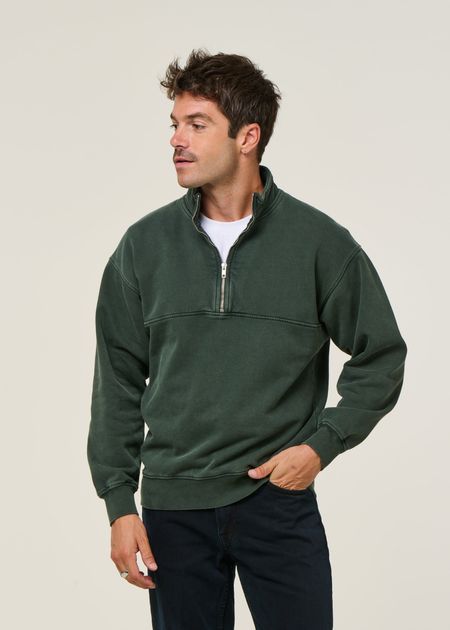 Sweat col zippé en coton biologique | vert "organic quarter zip - midnight forest" - Colorful Standard