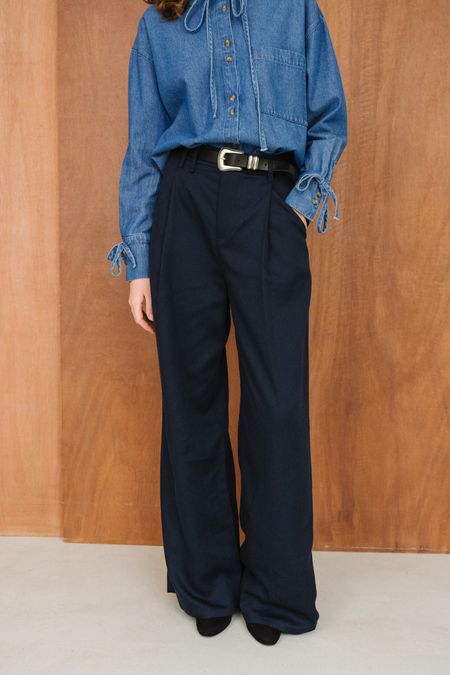 Pantalon ample en tencel | bleu foncé "navy molly pants - blue" - Thinking Mu