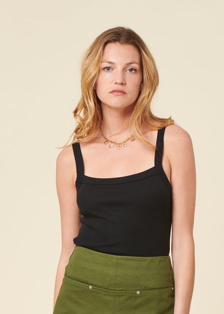 Top côtelé à bretelles en coton bio | noir "rib strap top black jet"