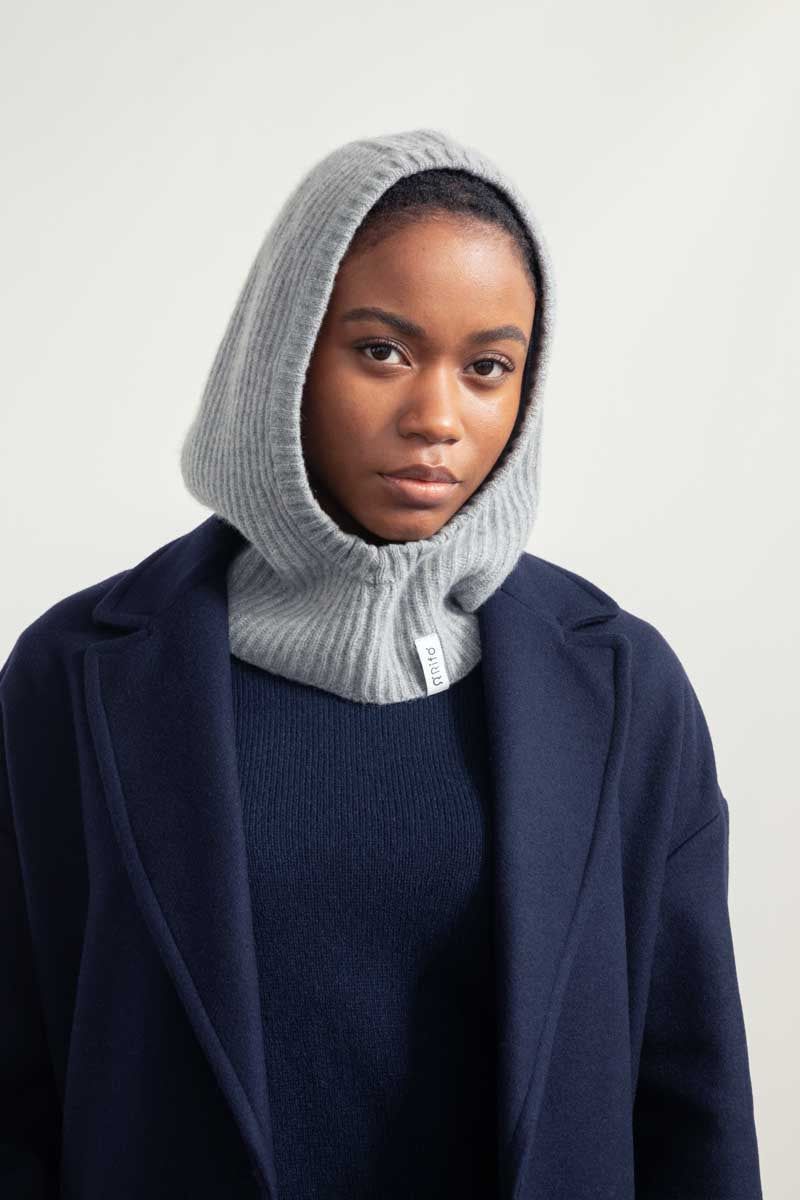 Cagoule en cachemire recyclé | gris clair "marika - grigio calce" - Rifò